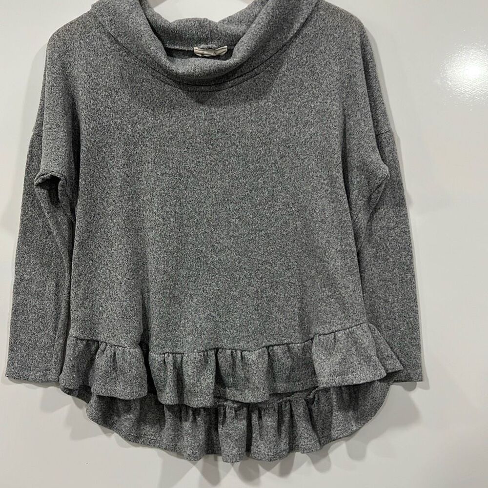 Spring Haze Ruffle Hem Cowl Neck Knit Top Gray S